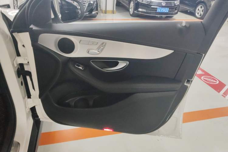 Used Mercedes-Benz GLC 2022 Second Facelift GLC 260 L 4MATIC Dynamic Edition
