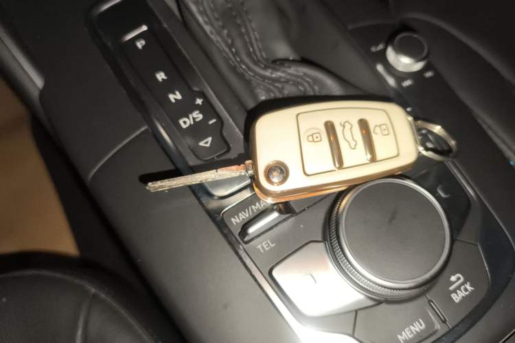 Used Audi A3 2020 Limousine 35 TFSI Fashion Edition China VI Emission Standard