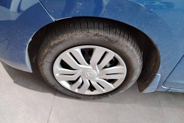 Used Honda Fit 2016 1.5L LXS CVT Comfort Sunroof Version
