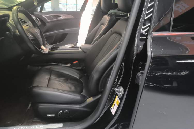 Used Lincoln MKZ 2019 2.0T Luxury Edition China VI Standard