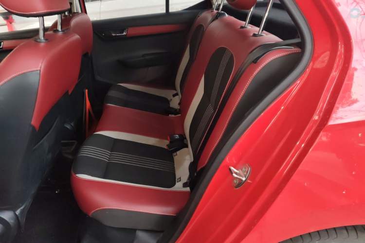 Used Skoda Fabia 2015 1.6L Automatic Sport Edition
