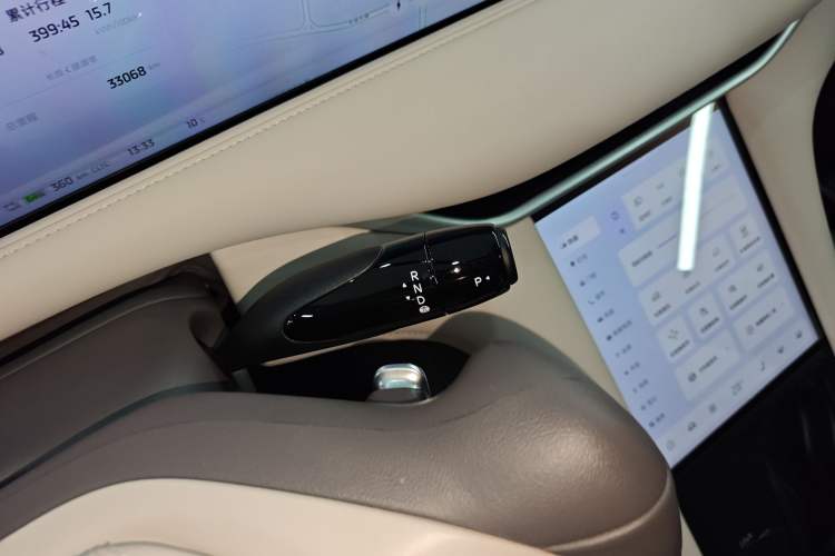 Used  LS6 2023 Max Standard Edition
