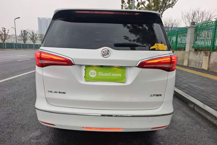 Used Buick GL8 2017 ES 28T Flagship Model China V Standard
