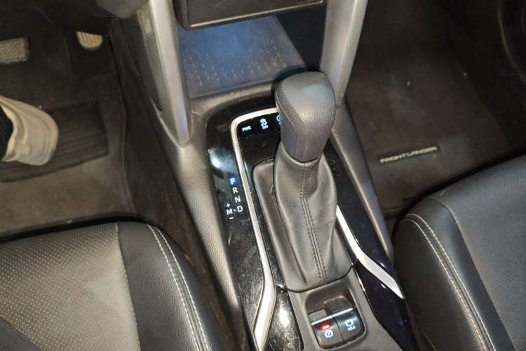 Used Toyota FRONTLANDER 2022 2.0L CVT Luxury PLUS Edition
