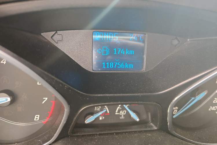 Used Ford Focus 2012 Hatchback 1.6L Automatic Fashion Edition
