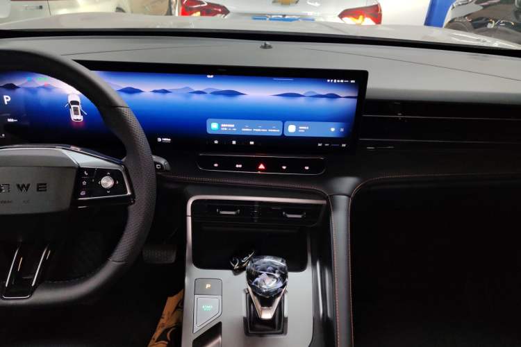 Used Roewe RX5 2023 1.5T Luxury Sliding-Screen Version
