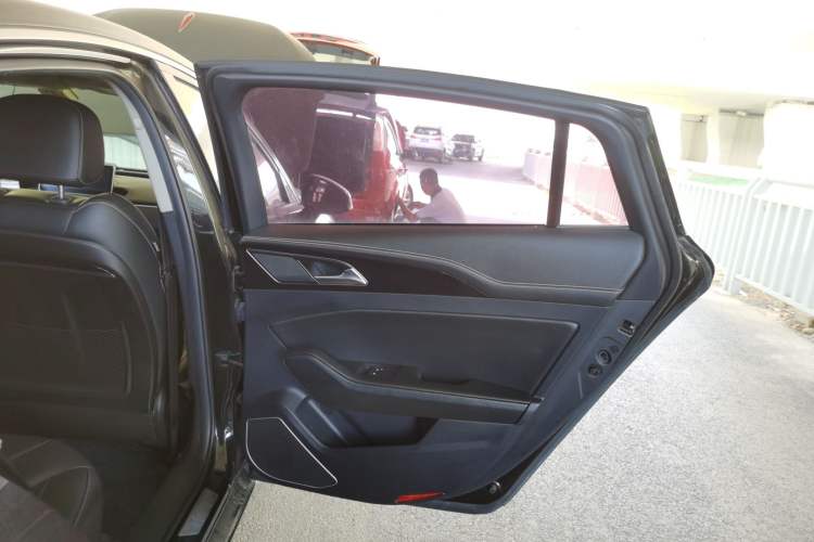 Used Hongqi H5 2019 30TD Dynamic Edition
