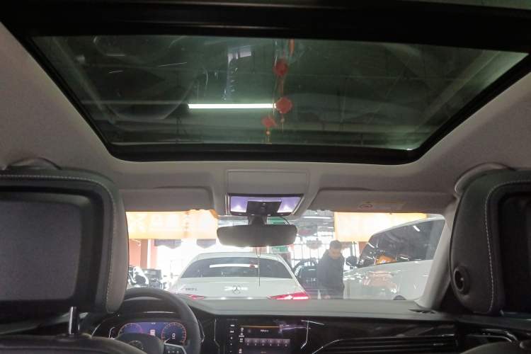 Used Volkswagen Passat 2025 Outstanding Model 380TSI Starry Dragon Edition