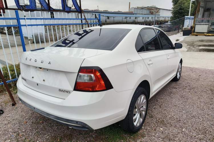 Used Skoda Rapid 2018 1.6L Automatic Comfort Edition