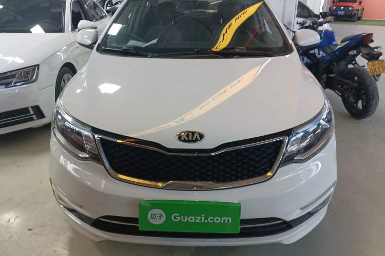 Used Kia K2 2015 Sedan 1.4L MT GLS
