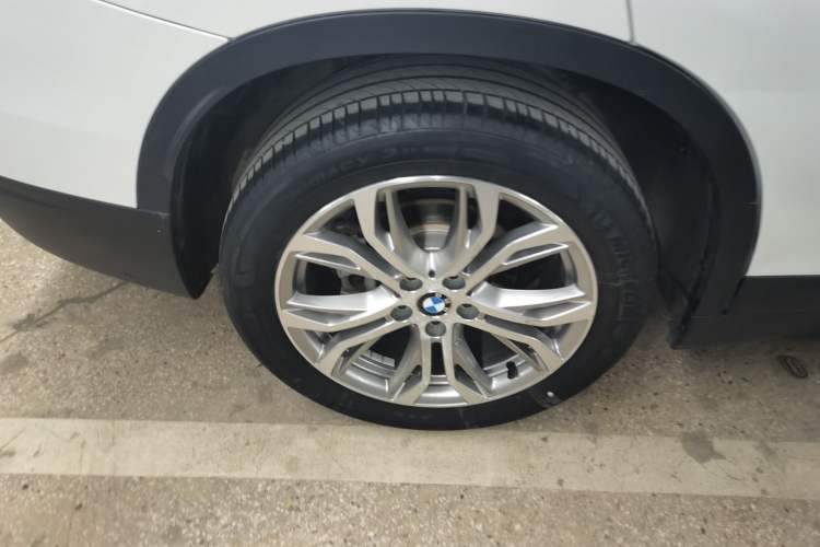 Used BMW X1 2018 sDrive20Li Leading Model