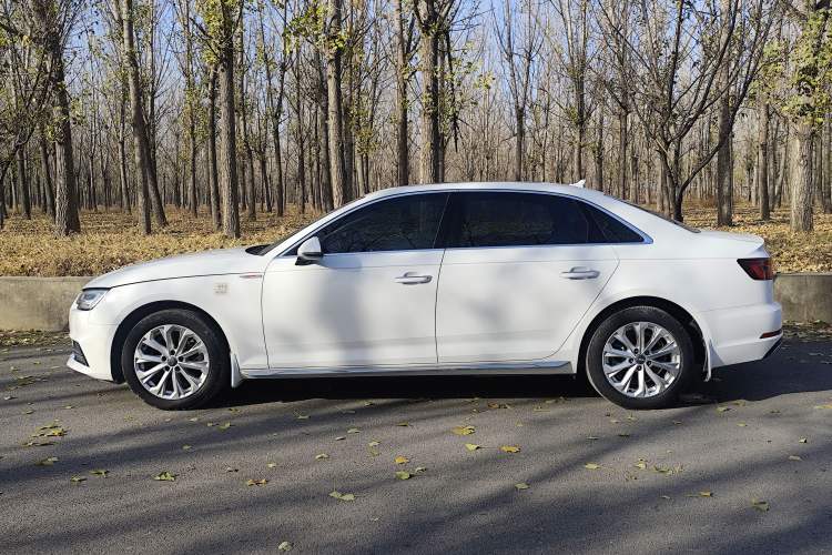 Used Audi A4L 2019 40 TFSI Ambition Version China V
