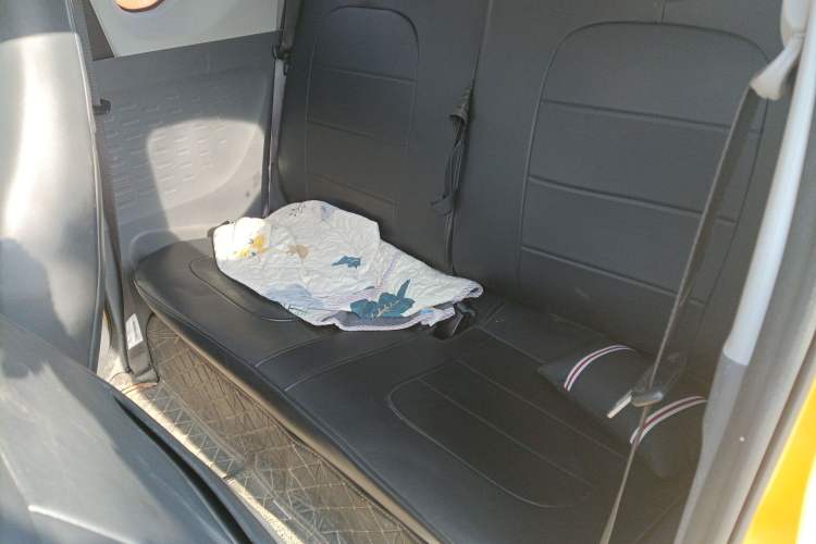 Used Wuling Hongguang MINIEV 2021 Macaron Fashion Model Lithium Iron Phosphate
