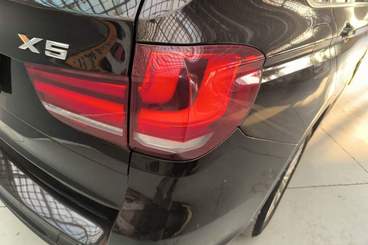 Used BMW X5 2014 xDrive35i Leading Model
