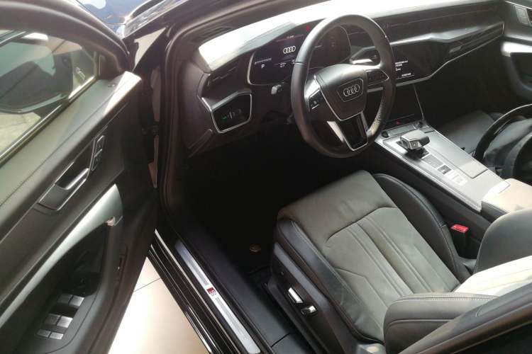 Used Audi A6L 2024 45 TFSI Prestige Dynamic Edition
