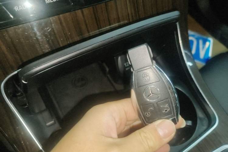 Used Mercedes-Benz GLC 2019 GLC 260 L 4MATIC Dynamic Model
