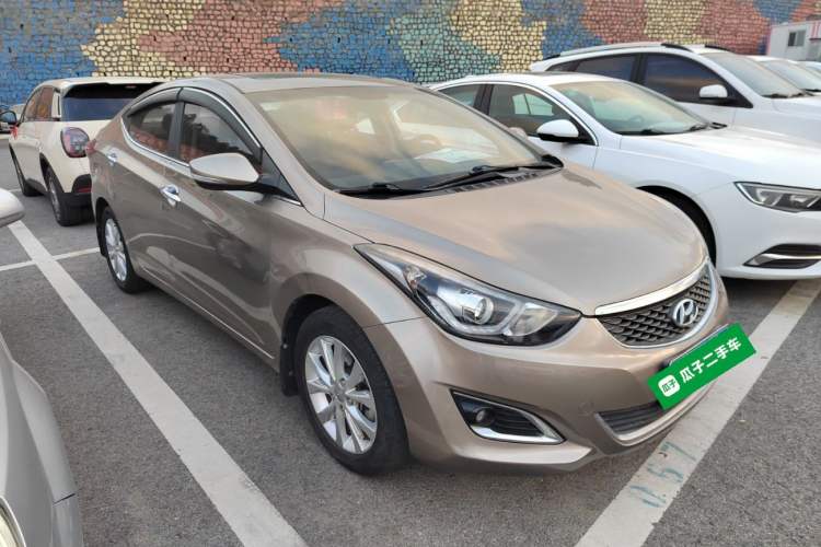 Used Hyundai Elantra 2016 1.6L Manual Prestige Edition
