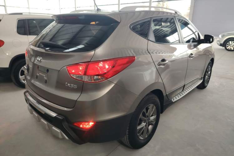 Used Hyundai ix35 2015 2.0L Automatic 2WD Comfort Edition China V Standard