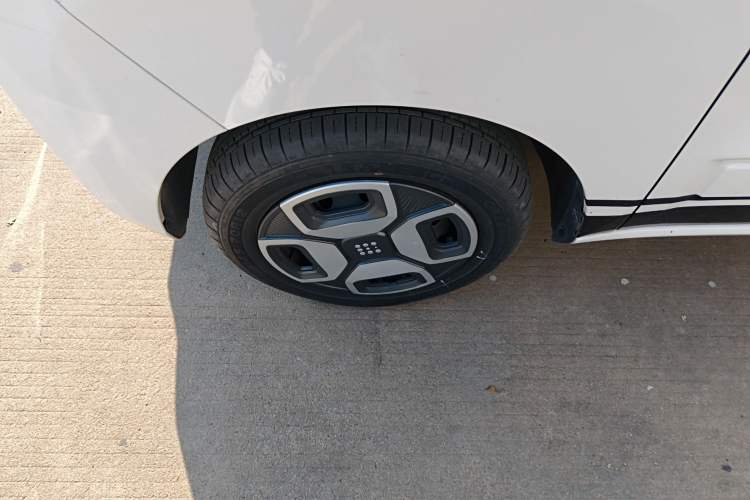 Used Dongfeng Fengon MINIEV 2022 Candy Edition Lightly Sweeted
