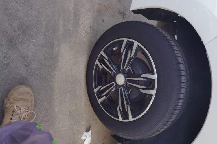 Used Toyota YARiS L 2016 Revised 1.5E CVT Charming Edition
