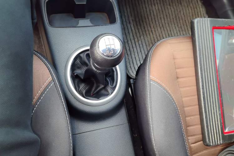 Used Suzuki SX4 2013 1.6L Manual CoolRide Model
