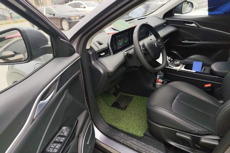 Used NETA U 2023 NETA U-Ⅱ 400 U-SHOW Edition Lithium-Ion Battery