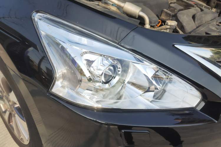 Used Nissan Teana 2014 Duke 2.5L XV Deluxe Edition