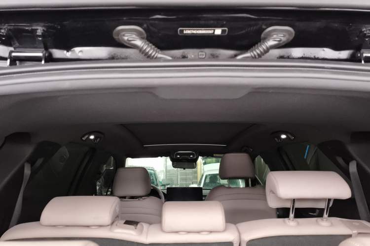 Used BYD Tang New Energy 2024 DM-i Glory Edition 112KM Prestige Model
