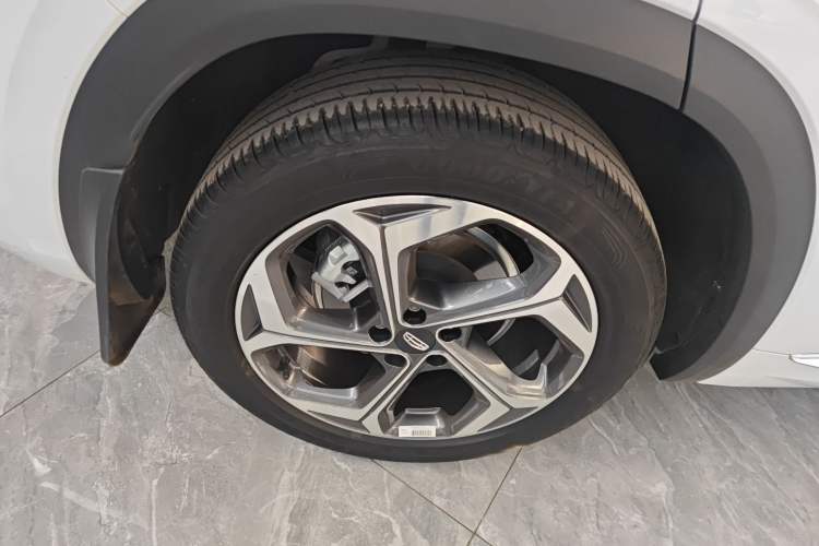 Used Geely Auto Monjaro L 2024 2.0TD High-Power Automatic Two-Wheel Drive Yunqi Version
