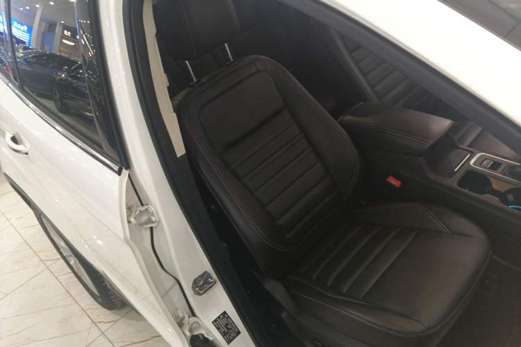 Used Ford Kuga 2018 EcoBoost 180 Two-Wheel-Drive Luxury Wing Edition
