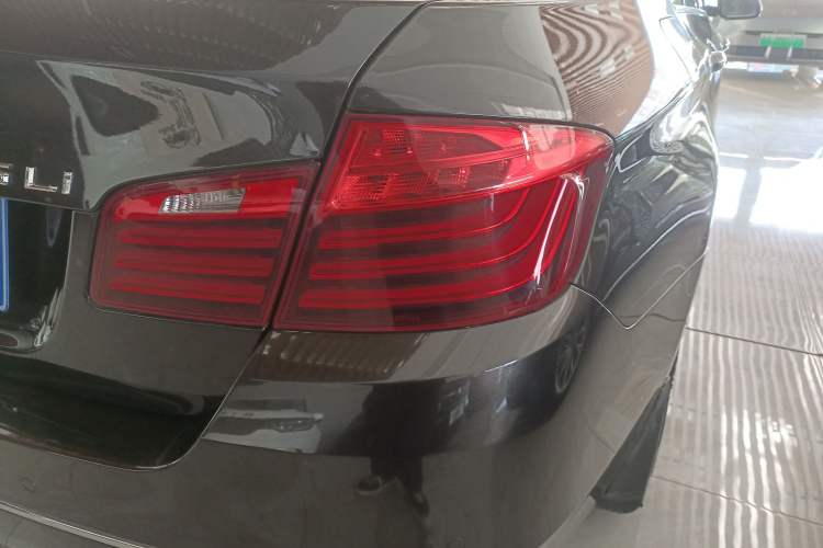 Used BMW 5 Series 2014 525Li Luxury Design Package