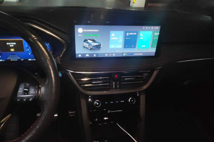 Used Ford Escape 2020 EcoBoost 245 Four-Wheel Drive ST-LINE Deluxe Edition