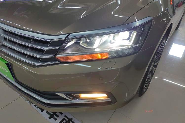 Used Volkswagen Passat 2017 330TSI DSG Prestige Edition
