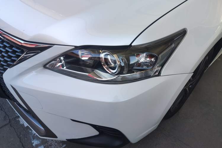 Used Lexus CT 2017 CT200h Elite Edition Monotone China VI
