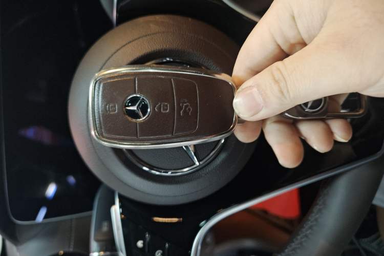 Used Mercedes-Benz E-Class 2023 Updated E 300 L Fashion Edition
