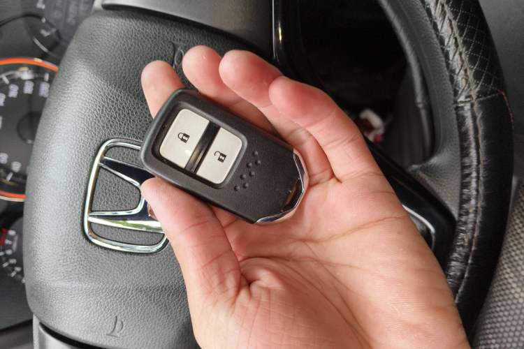 Used Honda XR-V 2017 1.8L EXi CVT Comfort Version
