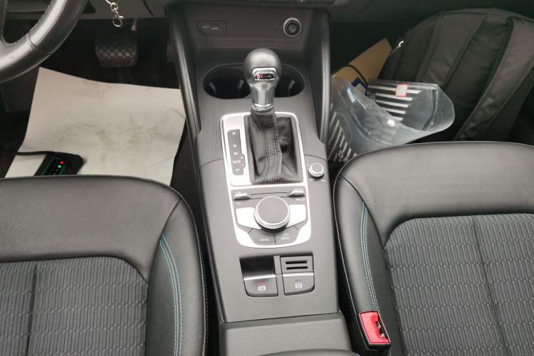 Used Audi A3 2017 Limousine 35 TFSI Fashion Model
