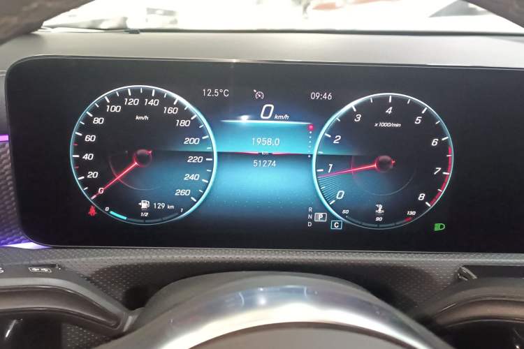 Used Mercedes-Benz A-Class 2021 A 200 L Sport Sedan Fashion Model
