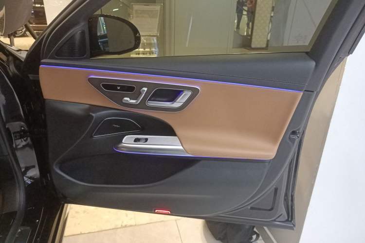 Used Mercedes-Benz E-Class 2024 E 300 L Stylish Model
