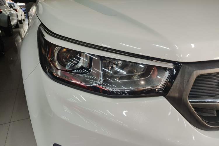 Used Changan CS55 2017 1.5T Manual Colorful Edition
