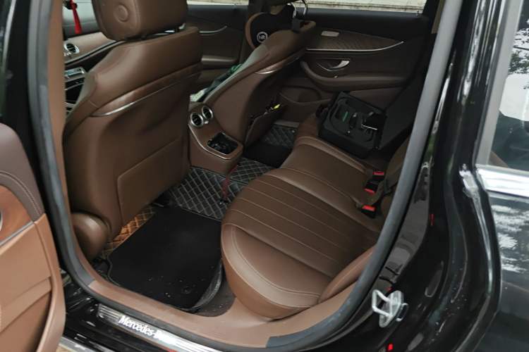 Used Mercedes-Benz E-Class 2021 Facelift E 300 L Stylish Edition
