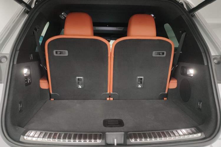 Used Li Auto L9 2022 Max model
