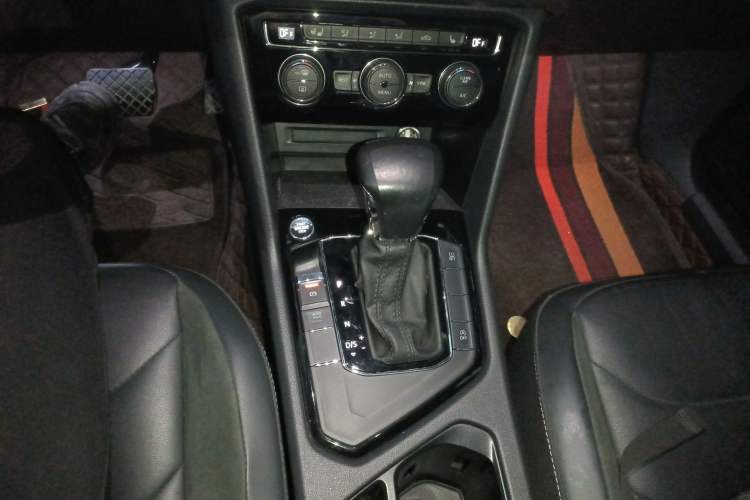 TDK.VehicleDetails.img