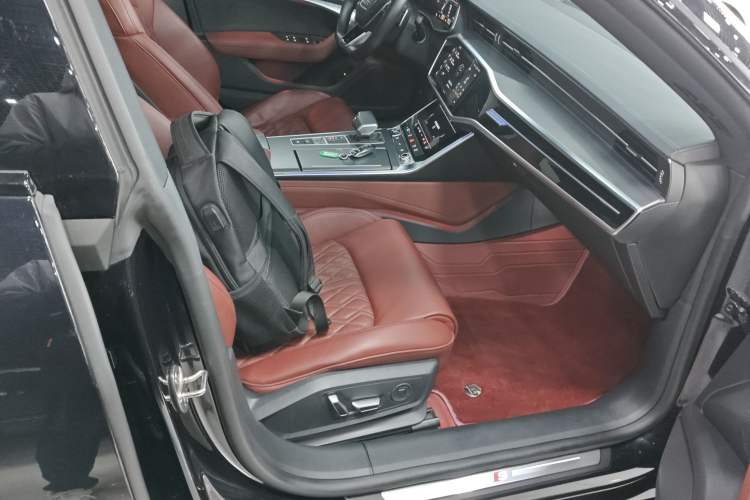 Used Audi A7L 2024 45 TFSI quattro Black Warrior Edition
