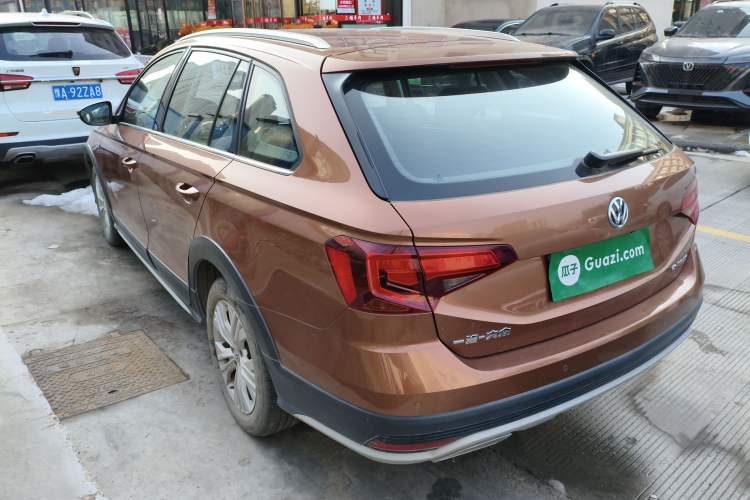 Used Volkswagen C-TREK 2018 1.5L Automatic Comfort Model
