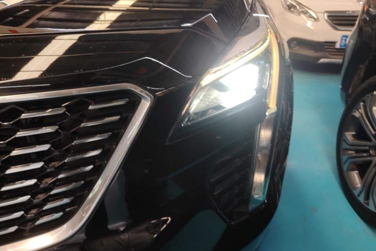 Used Cadillac XT4 2018 28T Two-Wheel Drive Tech Version
