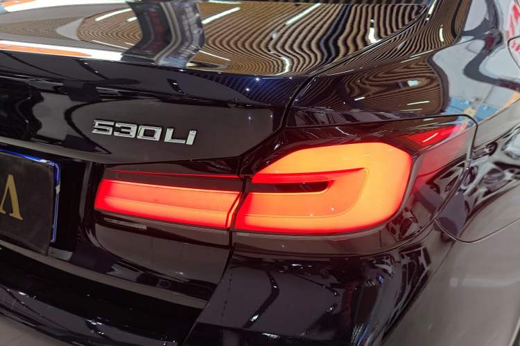 Used BMW 5 Series 2022 Restyled 525Li M Sport Package
