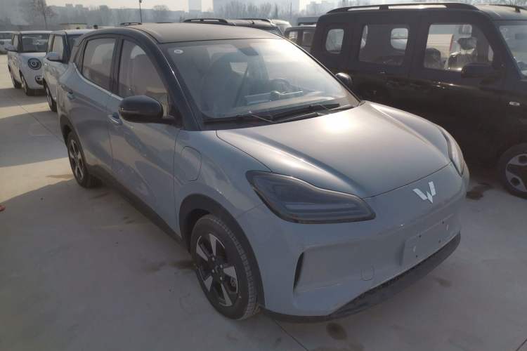 Used Wuling Bingo PLUS 2024 401 km Range 5-Seater Version