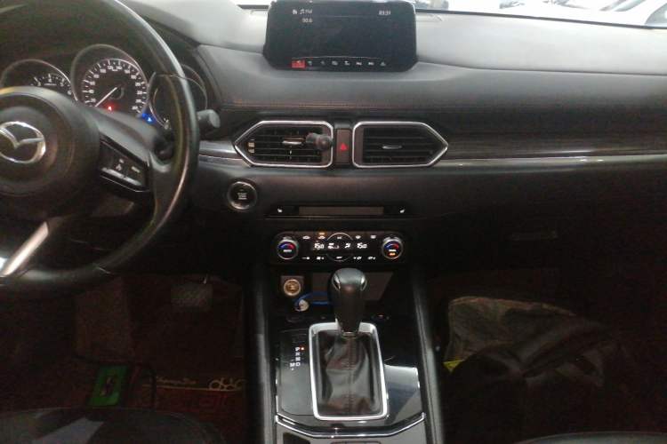 Used Mazda CX-5 2020 2.0L Automatic Two-Wheel Drive ZhiZun Version
