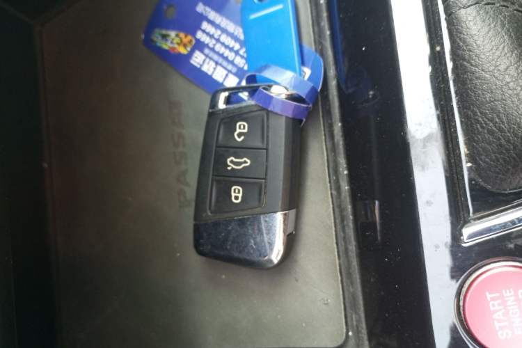 TDK.VehicleDetails.img